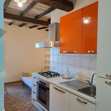 La Piazzetta Della Frutta * Piancastagnaio